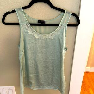 The Limited top size small